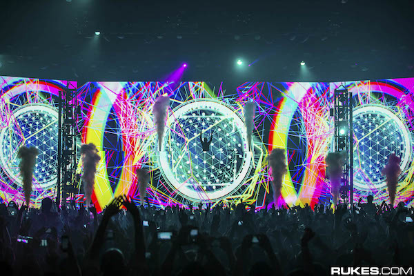 productionclub-zedd-truecolorstour-worldwide-2015-20.jpg